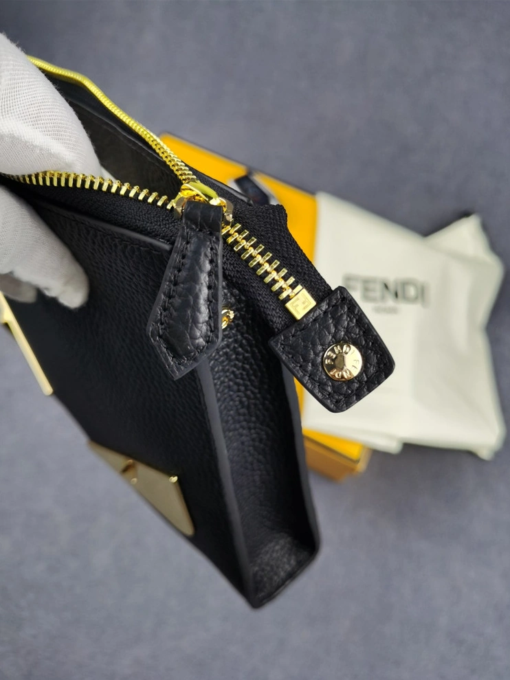 Stylish 3759 Fendi AAA Man Wallets