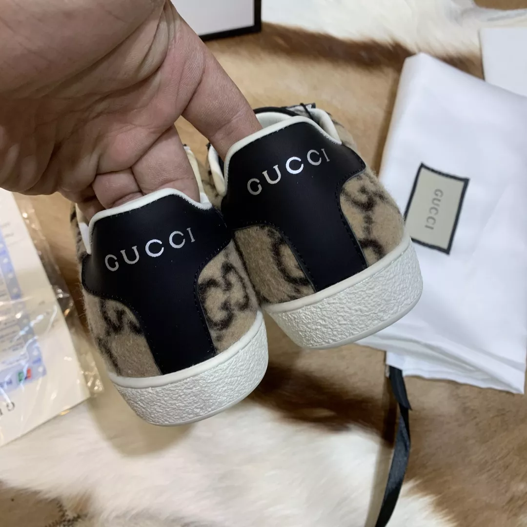 Stylish 3831 Gucci Casual Shoes For Men