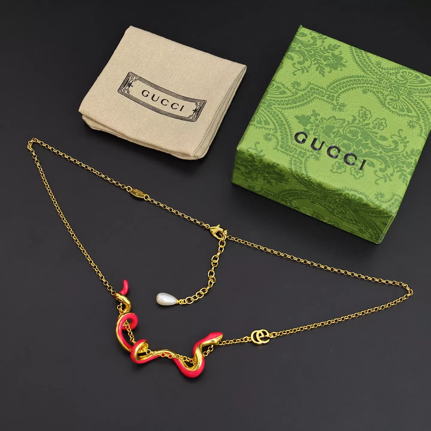 Stylish 3843 Gucci Necklaces