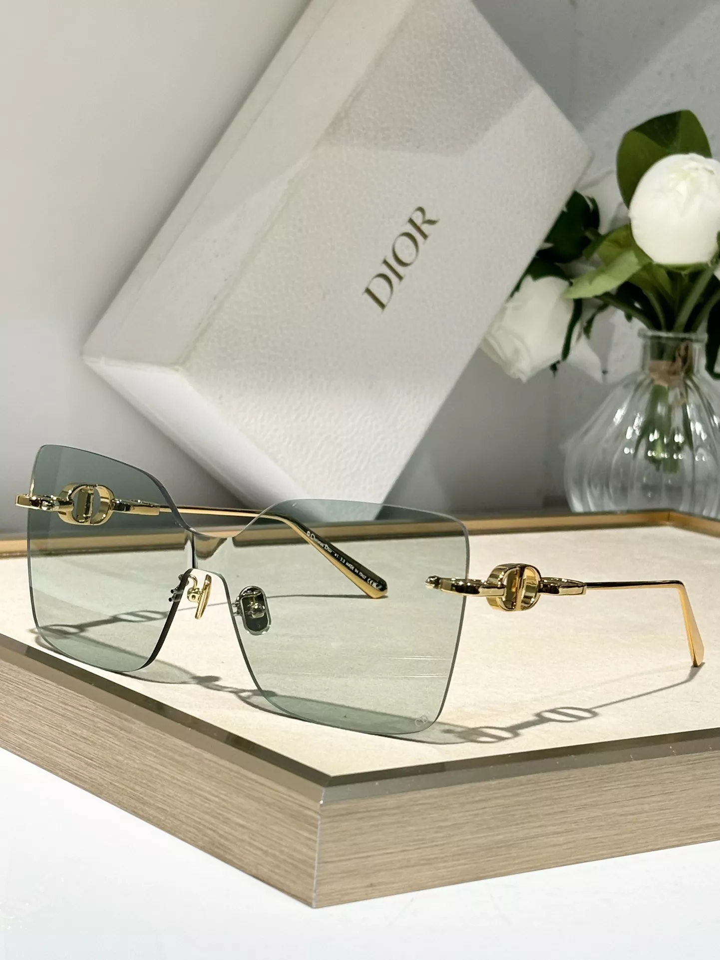 Stylish 3989 Christian Dior AAA Quality Sunglasses