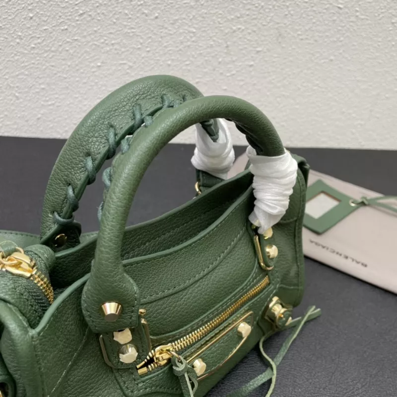 Stylish 4012 Balenciaga AAA Quality Handbags For Women
