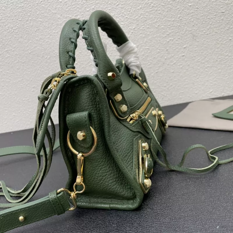 Stylish 4012 Balenciaga AAA Quality Handbags For Women