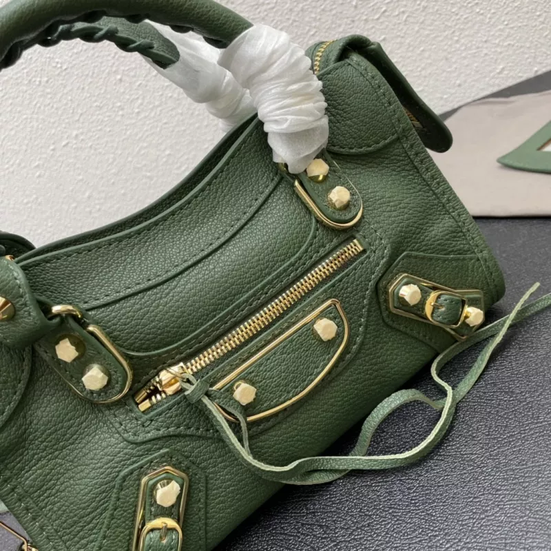 Stylish 4012 Balenciaga AAA Quality Handbags For Women