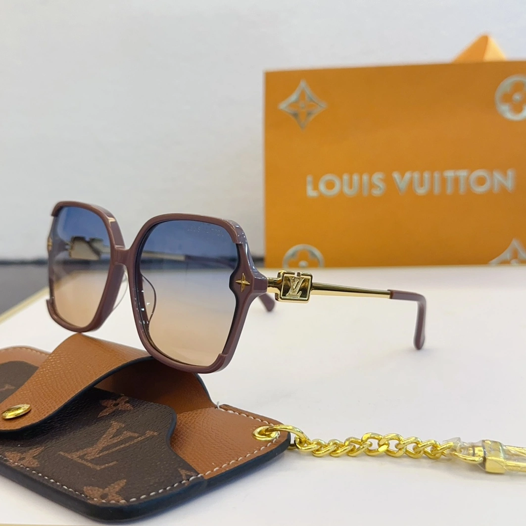 Stylish 404 Louis Vuitton AAA Quality Sunglasses