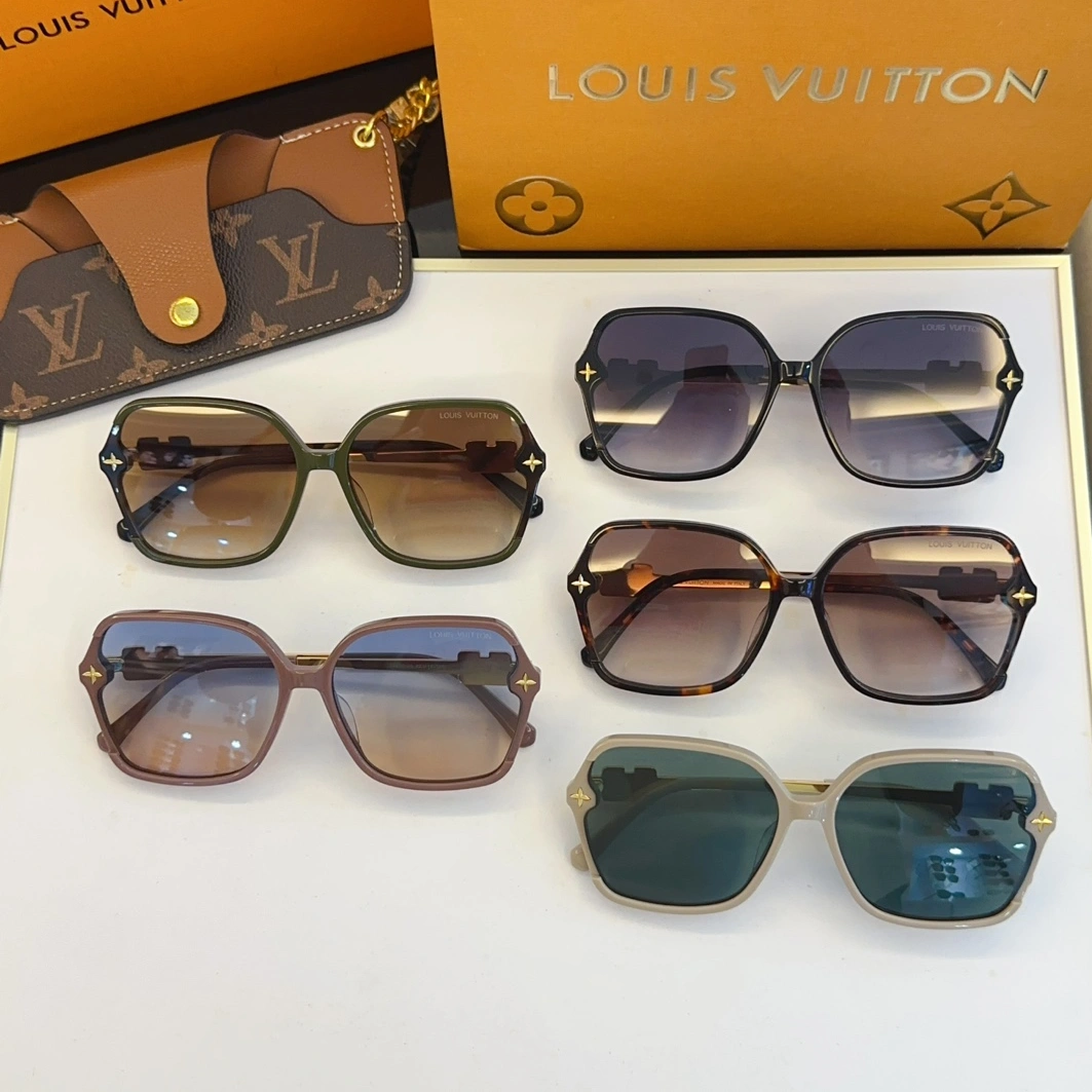 Stylish 404 Louis Vuitton AAA Quality Sunglasses