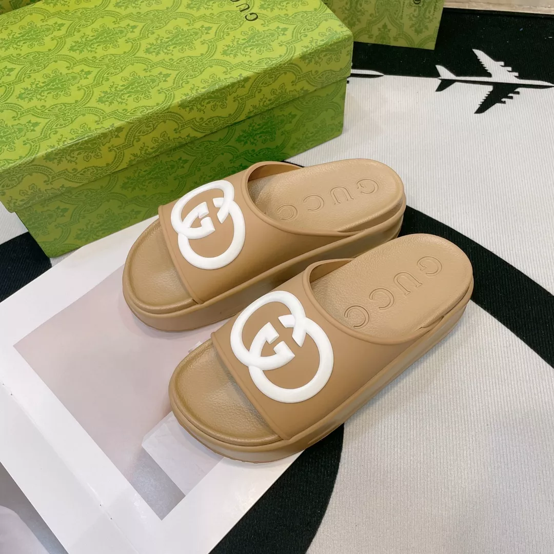 Stylish 4111 Gucci Slippers For Women