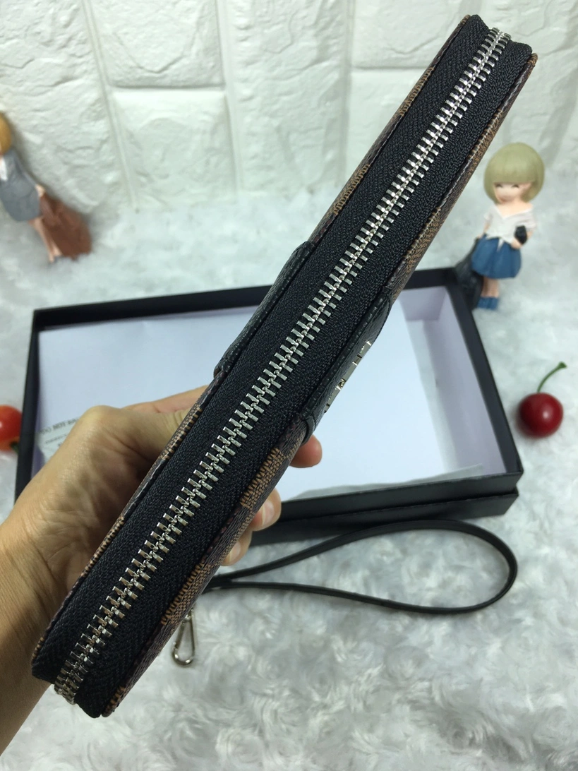 Stylish 4329 Louis Vuitton AAA Man Wallets