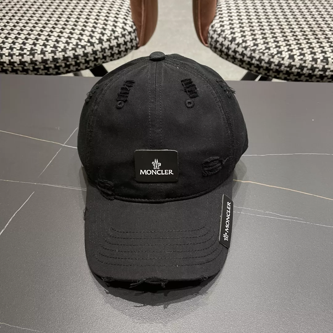 Stylish 4430 Moncler Caps