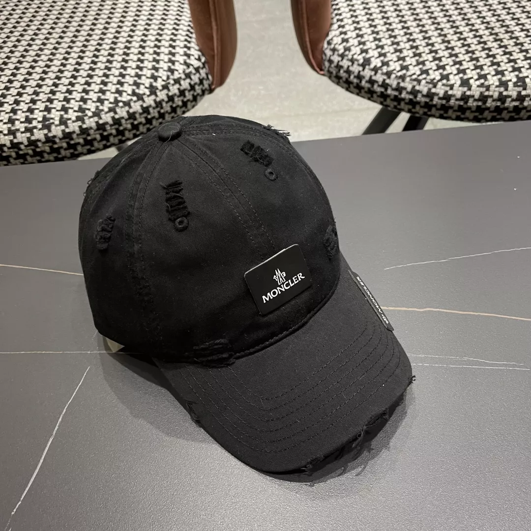 Stylish 4430 Moncler Caps