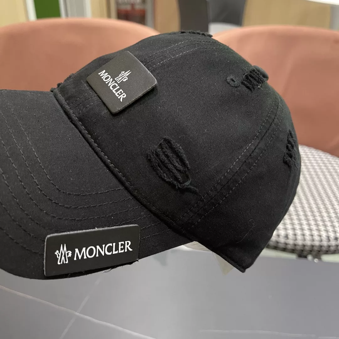 Stylish 4430 Moncler Caps