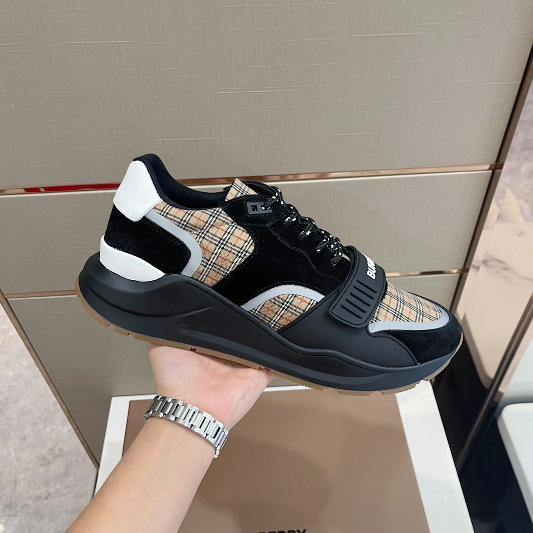 Stylish 4509 Burberry Casual Shoes For Men