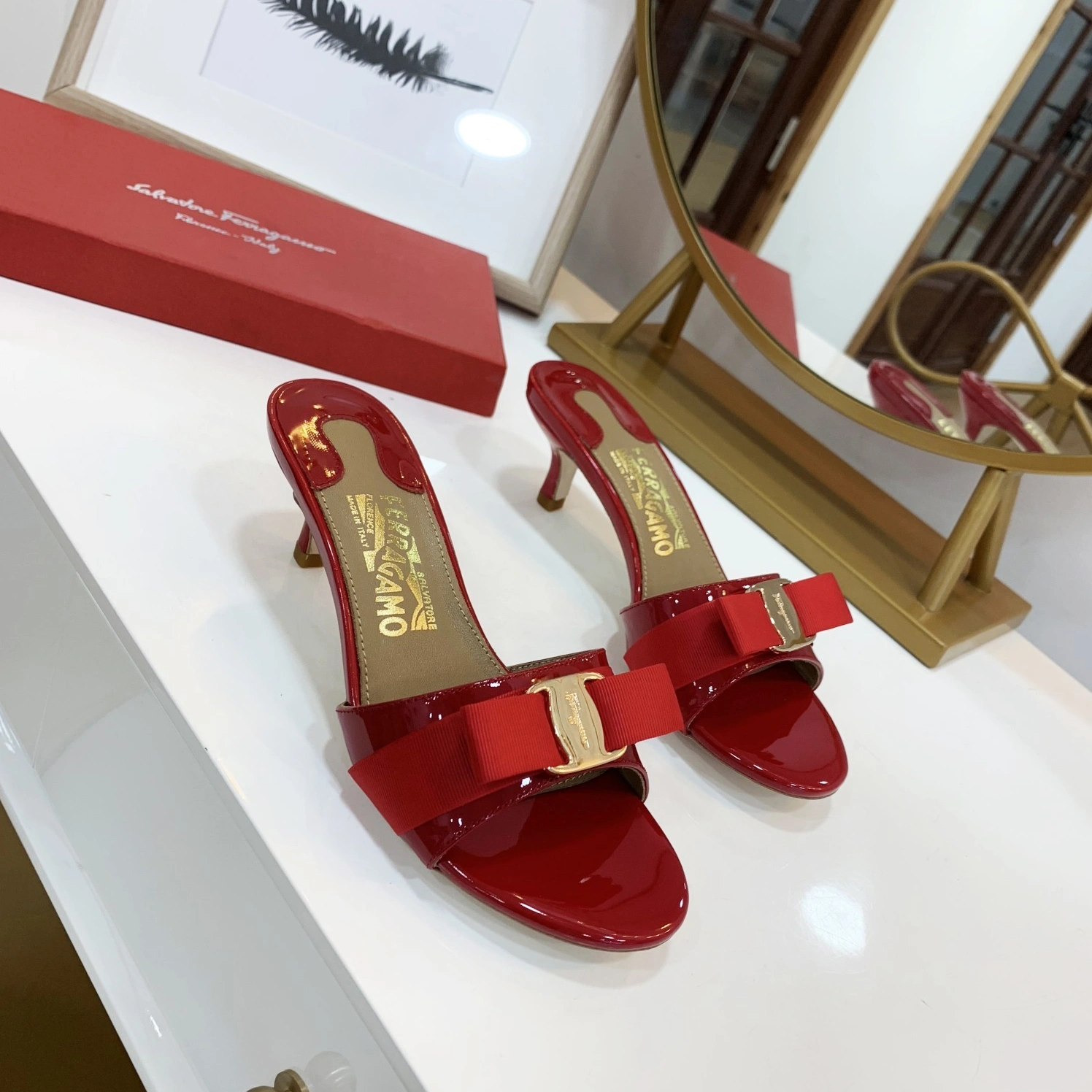Stylish 4562 Salvatore Ferragamo Slippers For Women