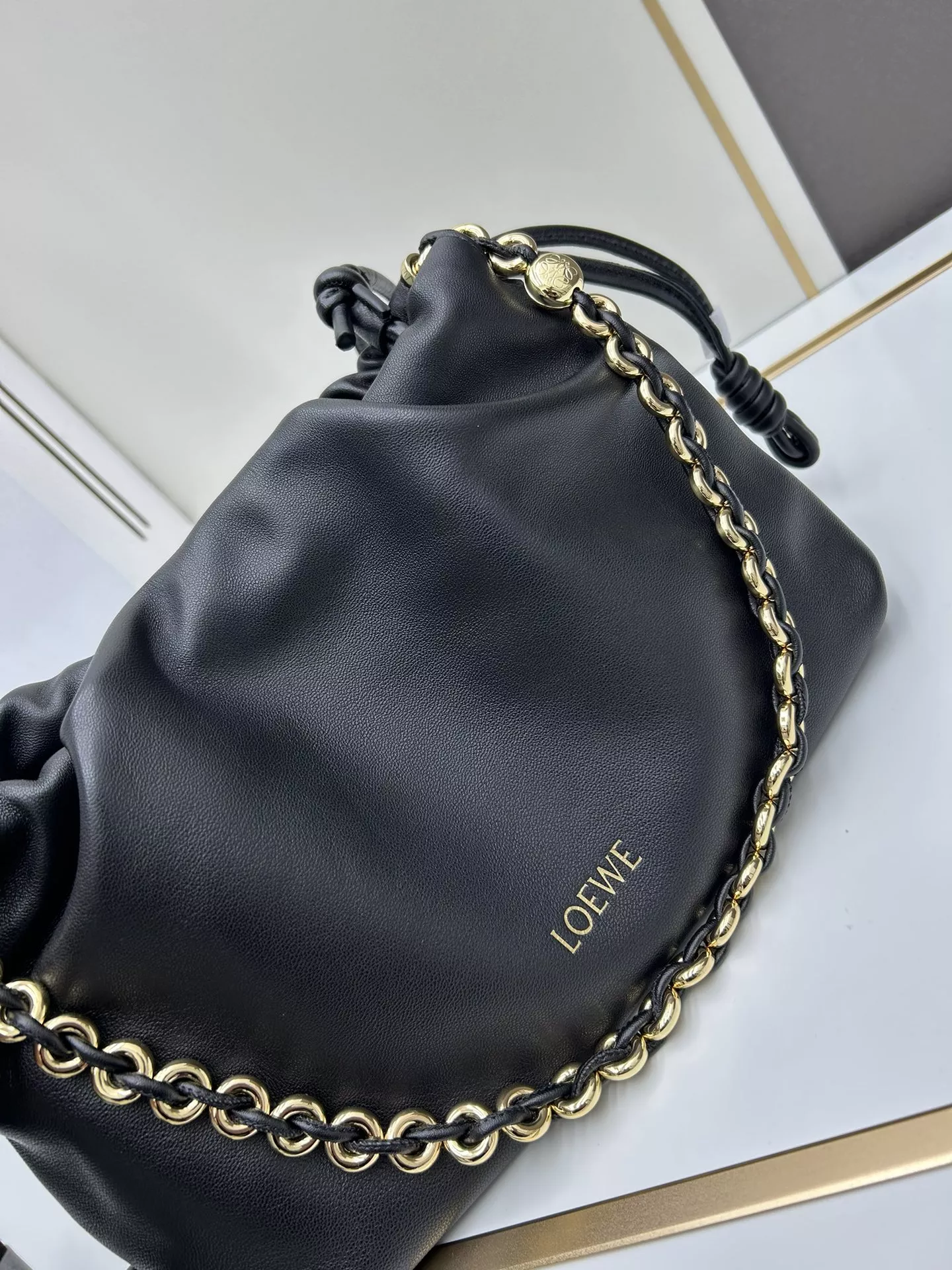 Stylish 462 LOEWE AAA Quality Shoulder Bags For Women
