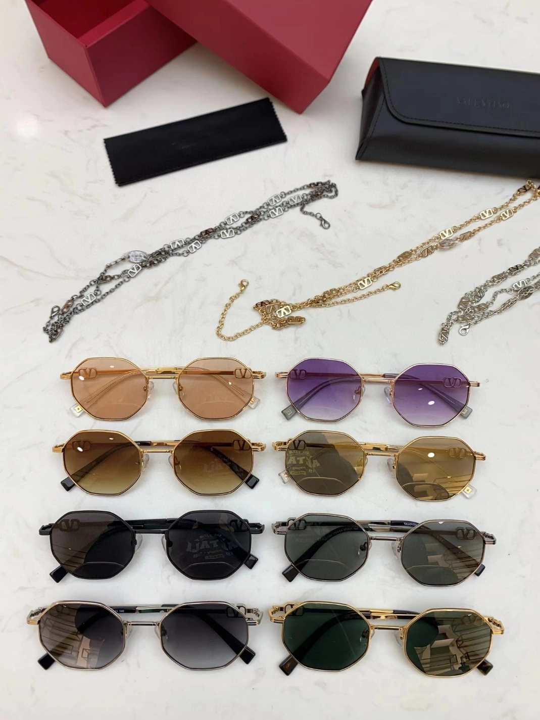 Stylish 4649 Valentino AAA Quality Sunglasses