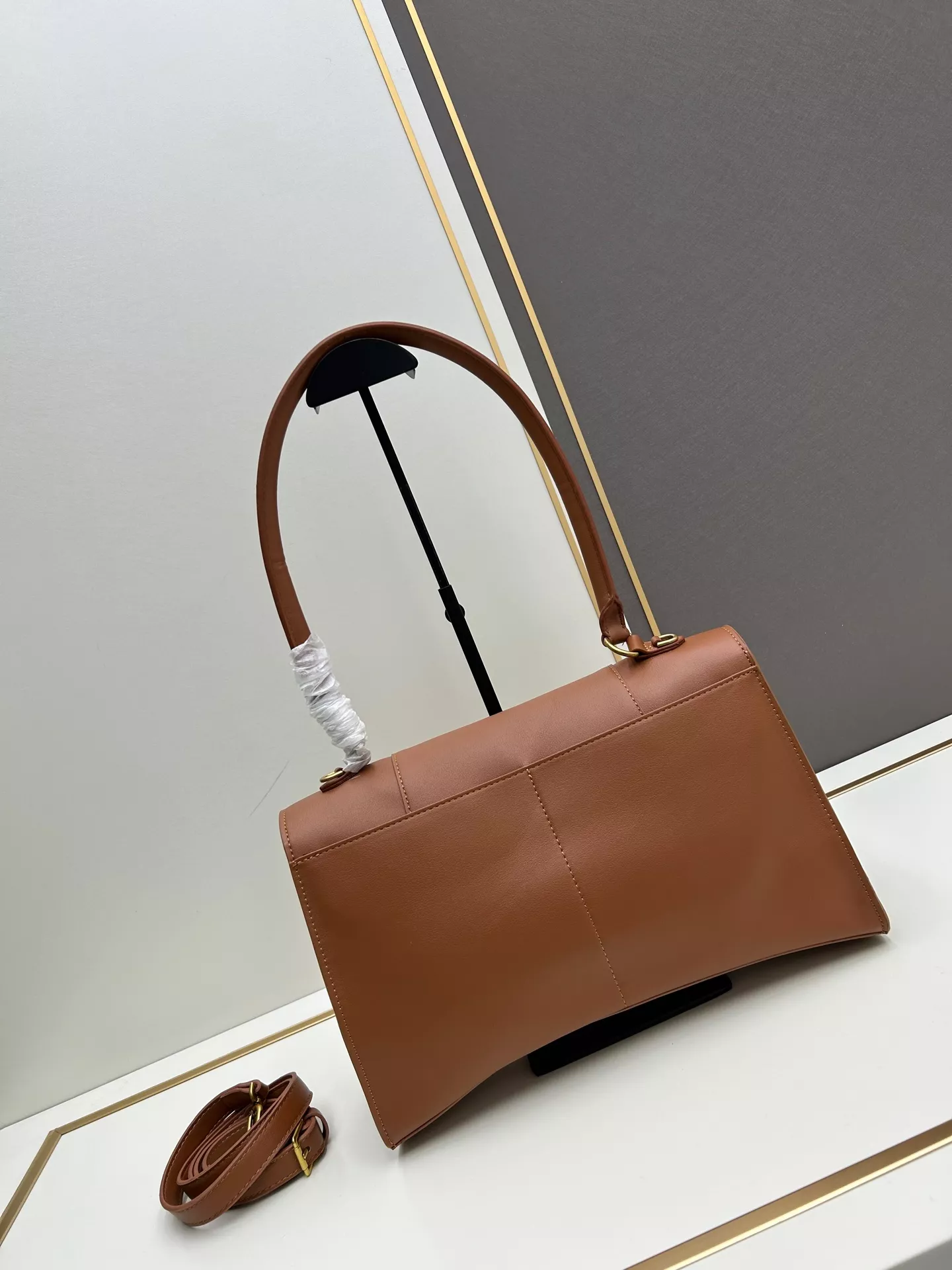 Stylish 4653 Balenciaga AAA Quality Shoulder Bags For Women