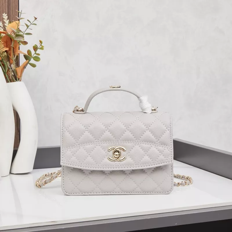 Stylish 4810 Chanel AAA Quality Messenger Bags For Women
