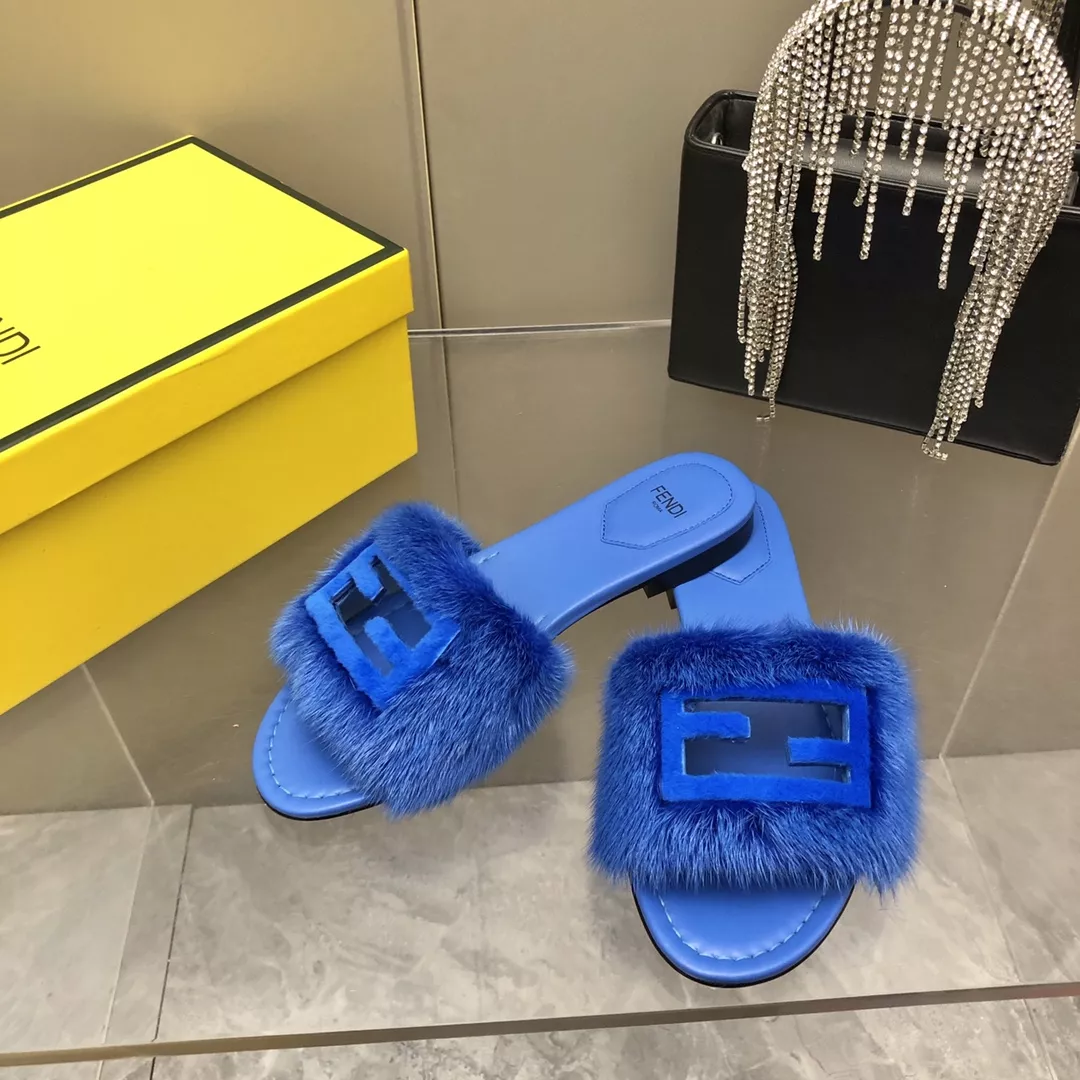 Stylish 4878 Fendi Slippers For Women