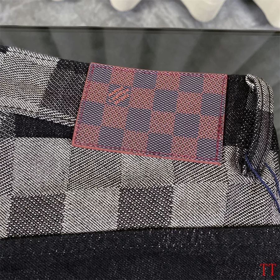 Stylish 5144 Louis Vuitton LV Jeans For Unisex
