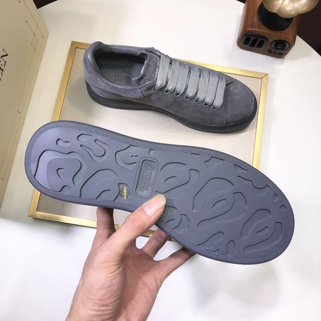 Stylish 5295 Alexander McQueen Casual Shoes For Women