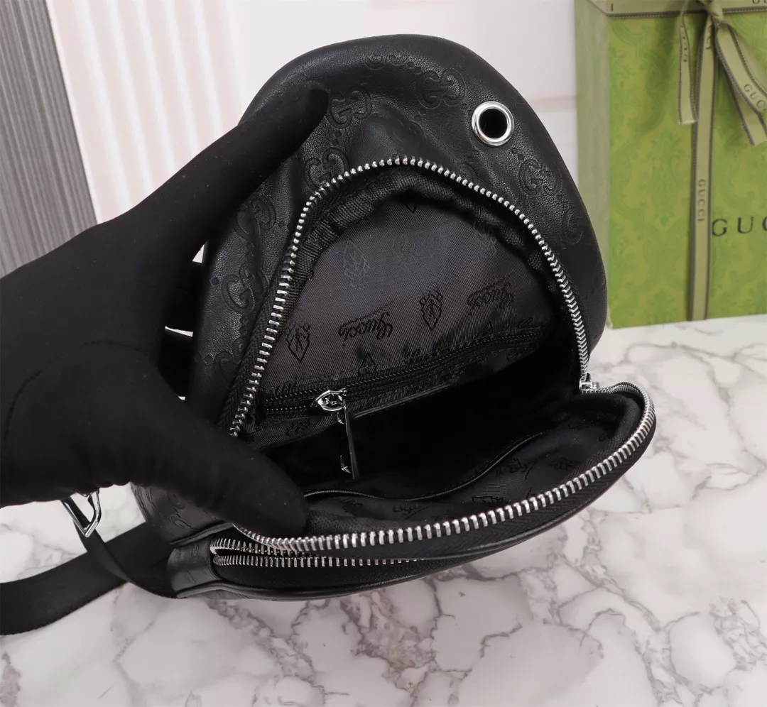 Stylish 5358 Gucci AAA Man Messenger Bags