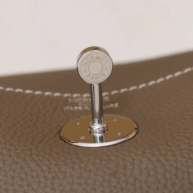 Stylish 547 Hermes AAA Quality Handbags In Silver For Women