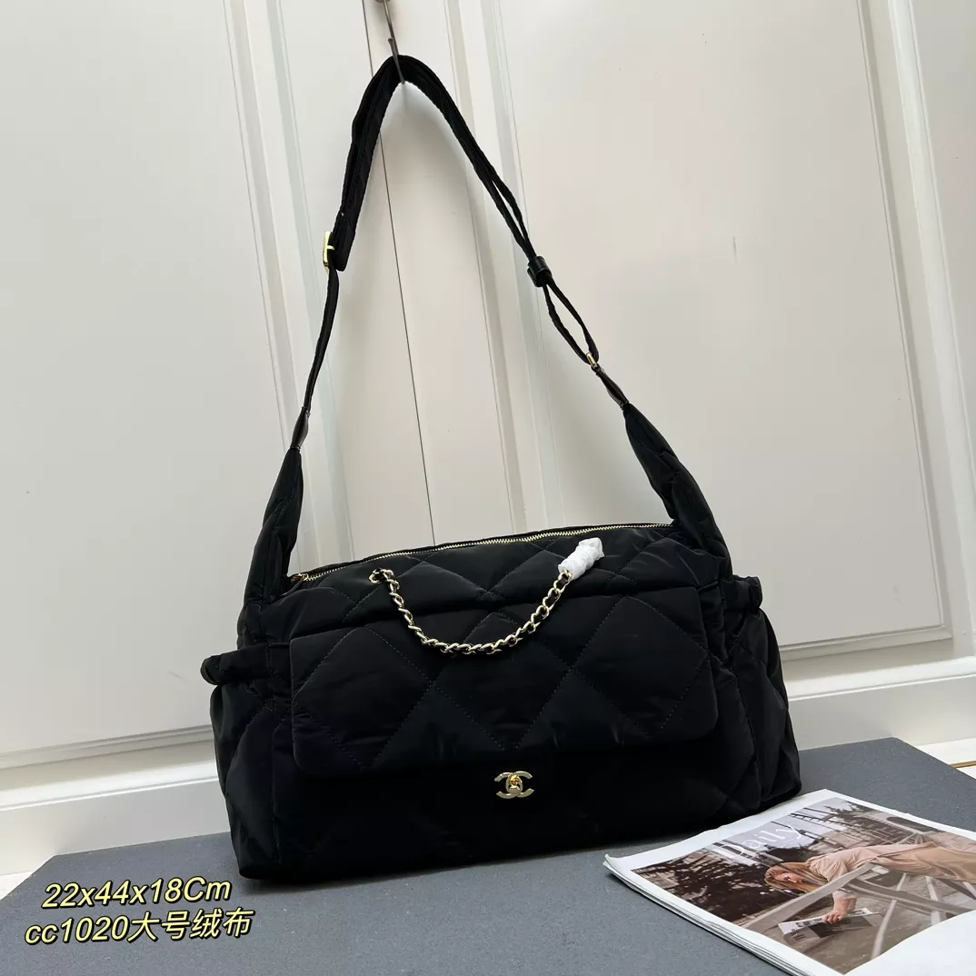 Stylish 5640 Chanel AAA Quality Shoulder Bags For Women