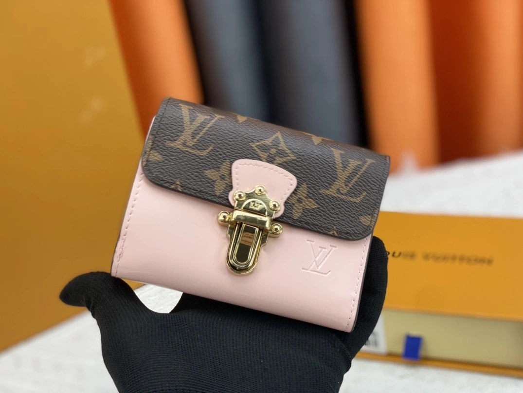 Stylish 5640 Louis Vuitton AAA Quality Wallets For Women
