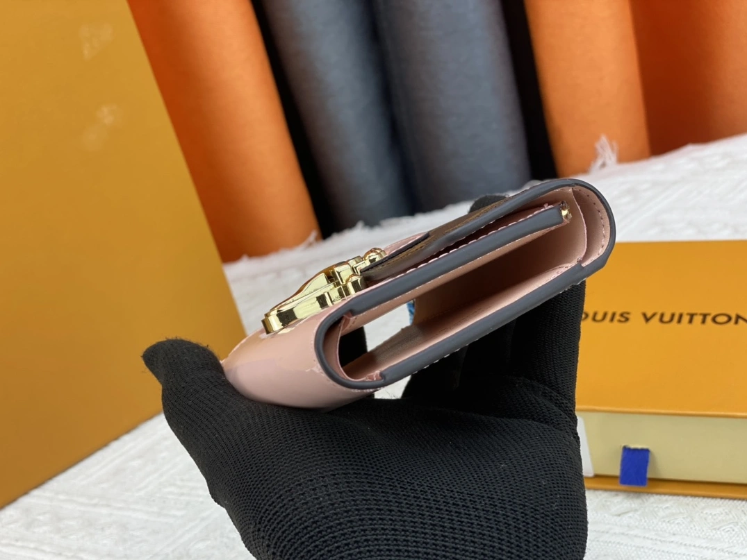 Stylish 5640 Louis Vuitton AAA Quality Wallets For Women