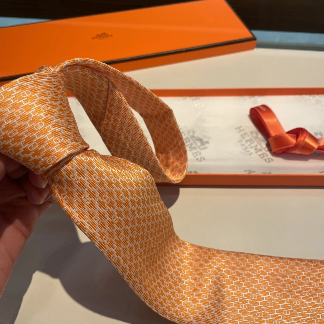 Stylish 565 Hermes Necktie For Men