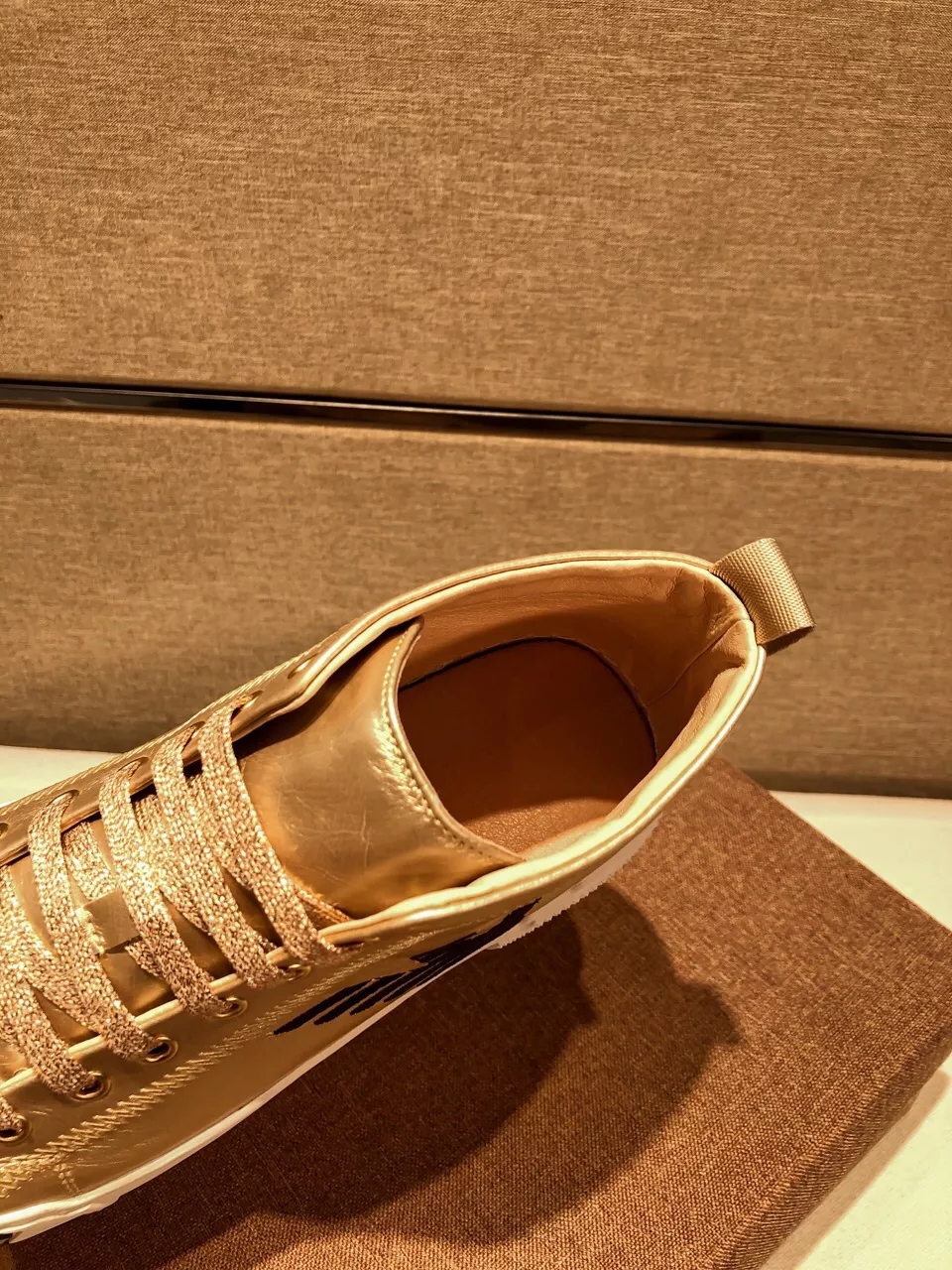 Stylish 5704 Armani High Tops Shoes For Men