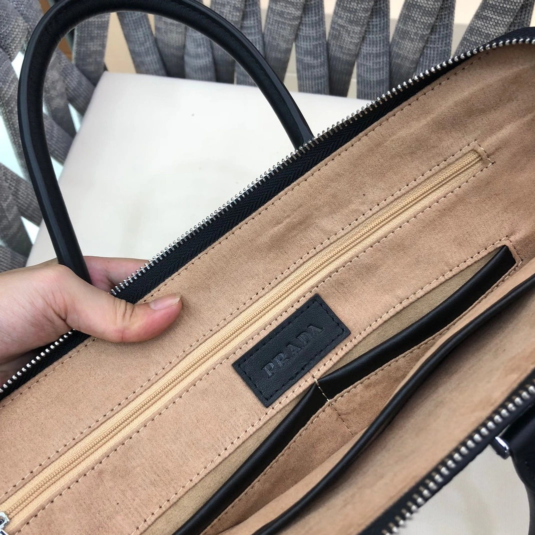 Stylish 5908 Prada AAA Man Handbags