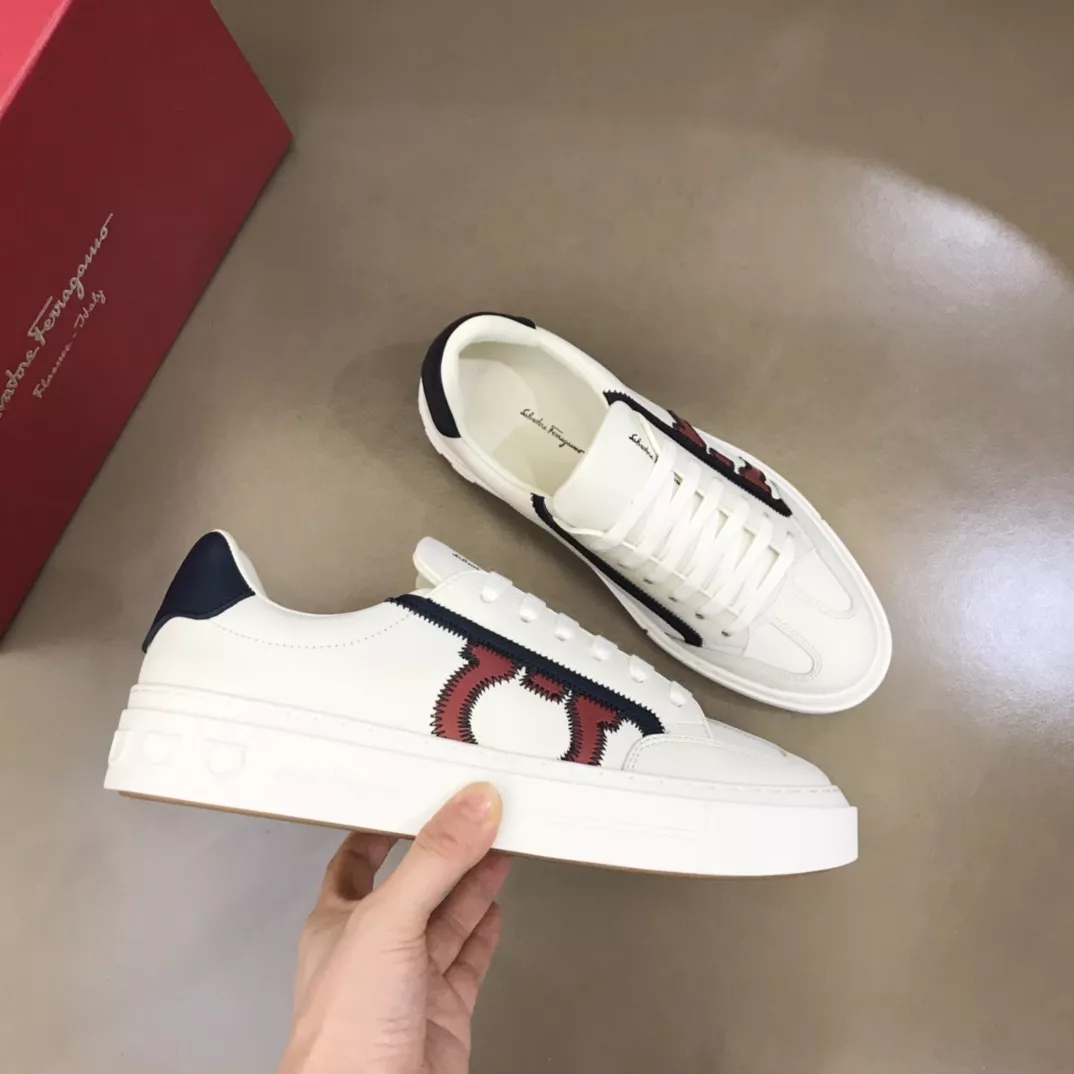 Stylish 5938 Salvatore Ferragamo Casual Shoes For Men