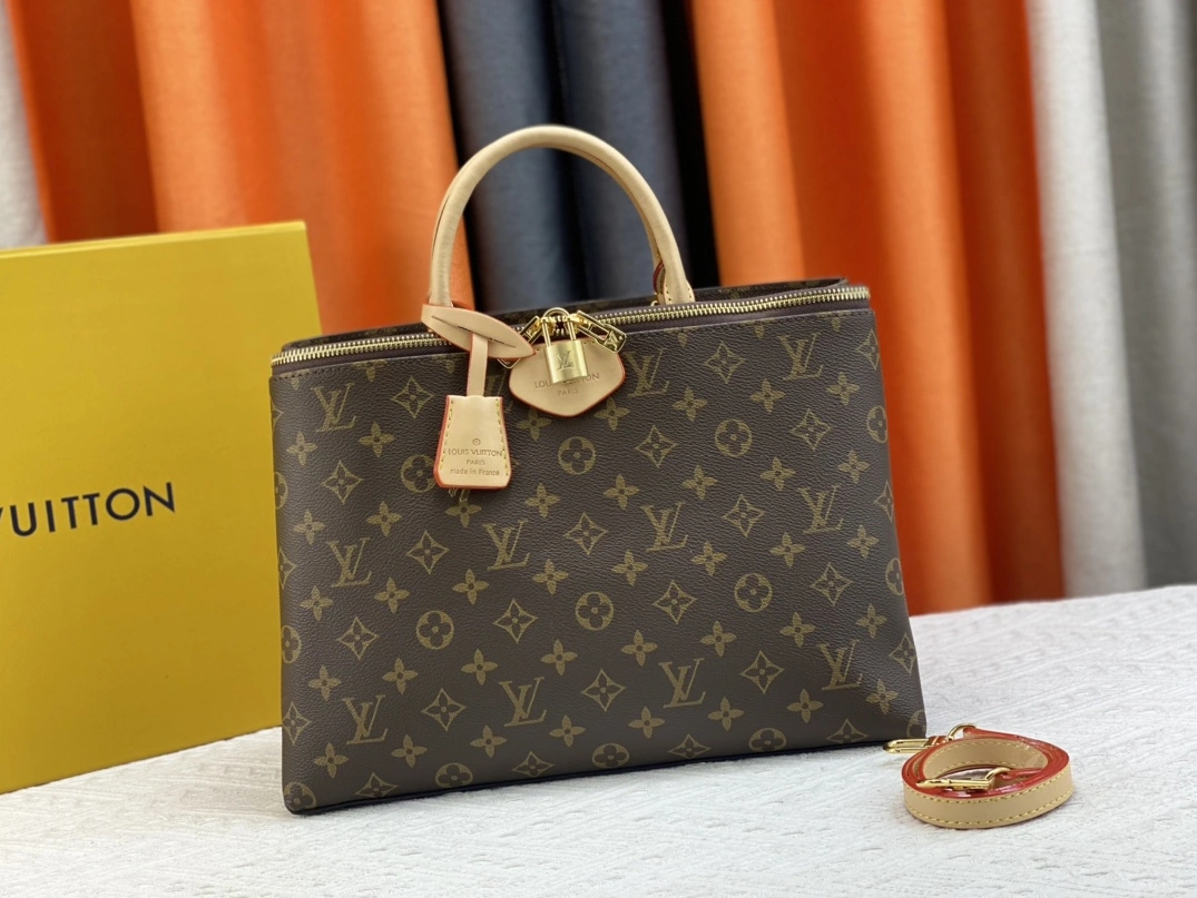 Stylish 6042 Louis Vuitton AAA Quality Handbags For Women