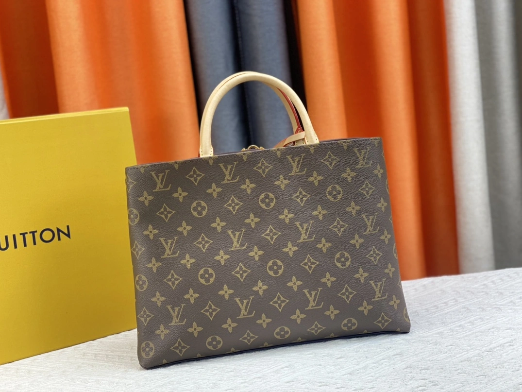 Stylish 6042 Louis Vuitton AAA Quality Handbags For Women