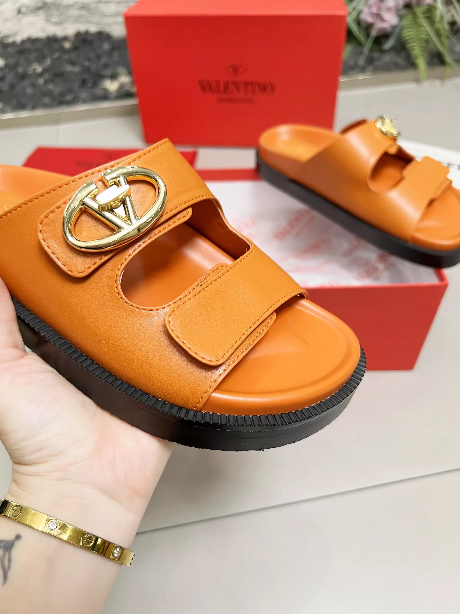 Stylish 6048 Valentino Slippers For Women