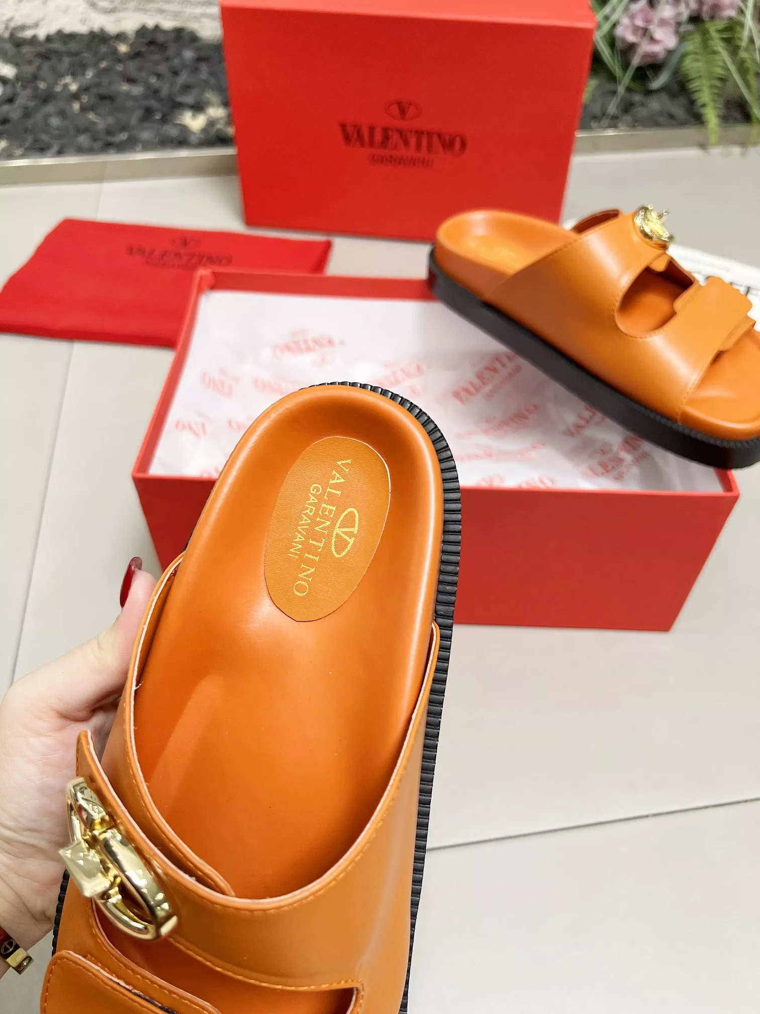 Stylish 6048 Valentino Slippers For Women