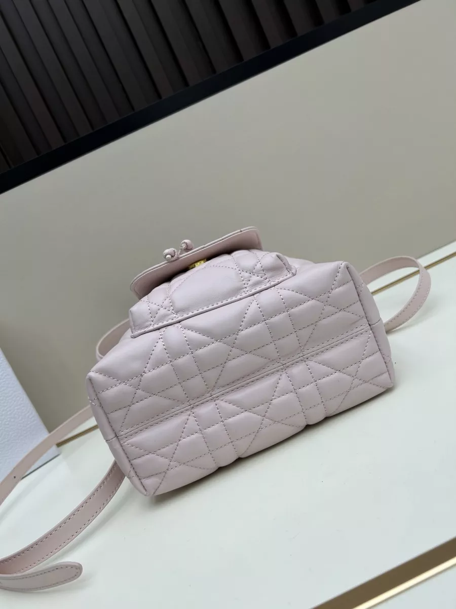 Stylish 6106 Christian Dior AAA Quality Messenger Bags For Women