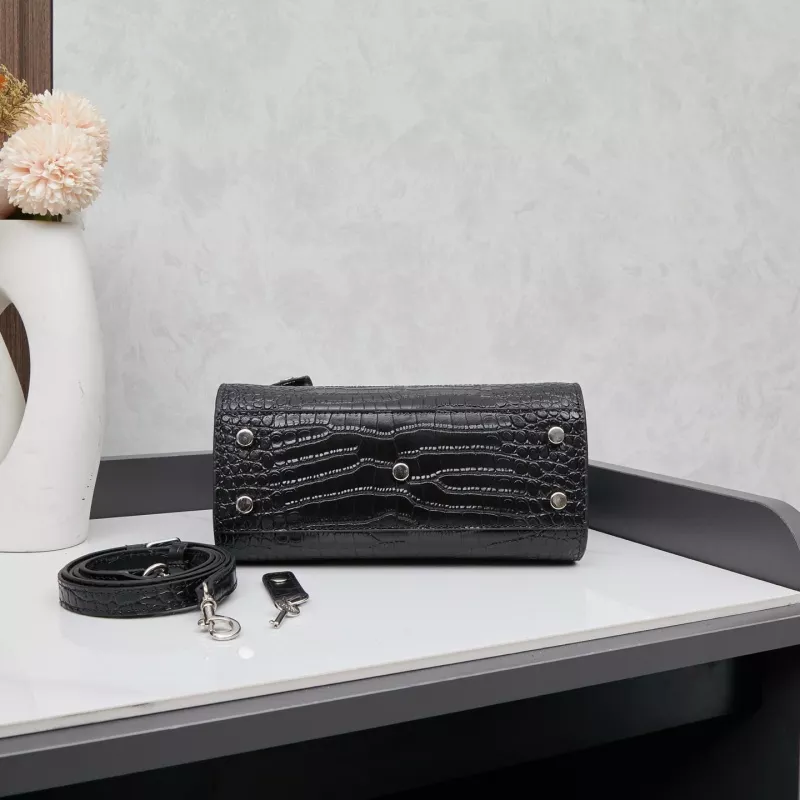 Stylish 6204 Yves Saint Laurent AAA Quality Handbags For Women