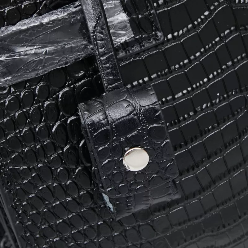 Stylish 6204 Yves Saint Laurent AAA Quality Handbags For Women