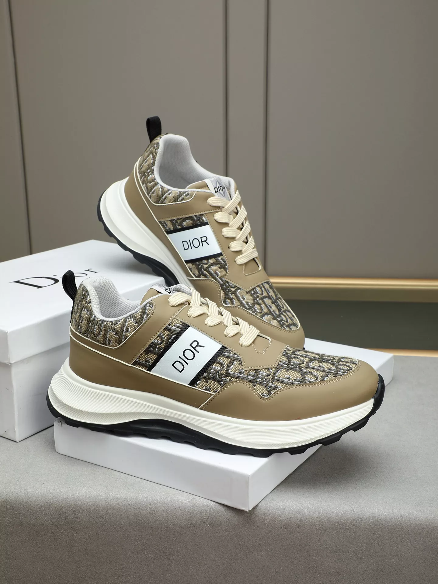 Stylish 6305 Christian Dior Casual Shoes For Men