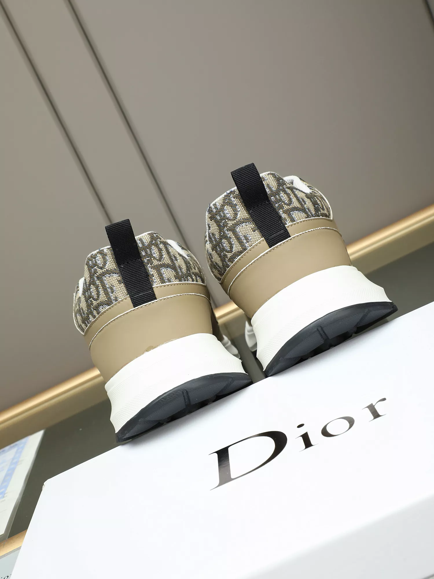 Stylish 6305 Christian Dior Casual Shoes For Men