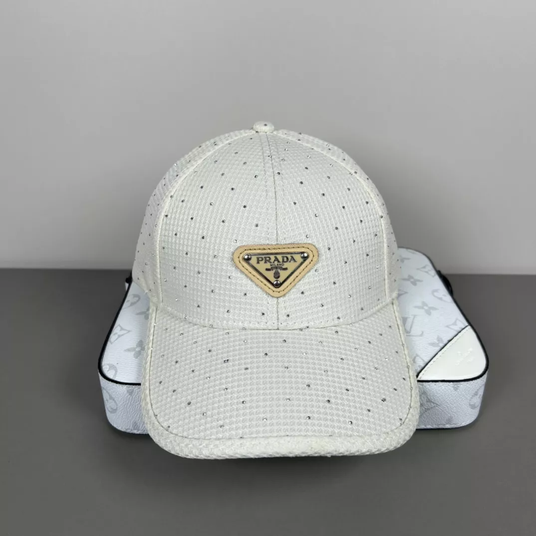 Stylish 6336 Prada Caps