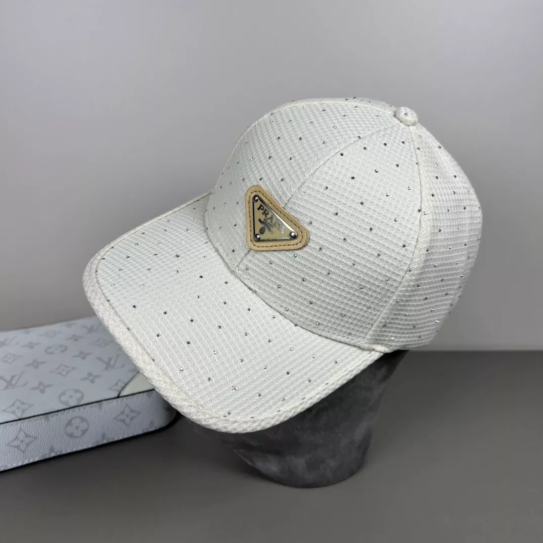 Stylish 6336 Prada Caps