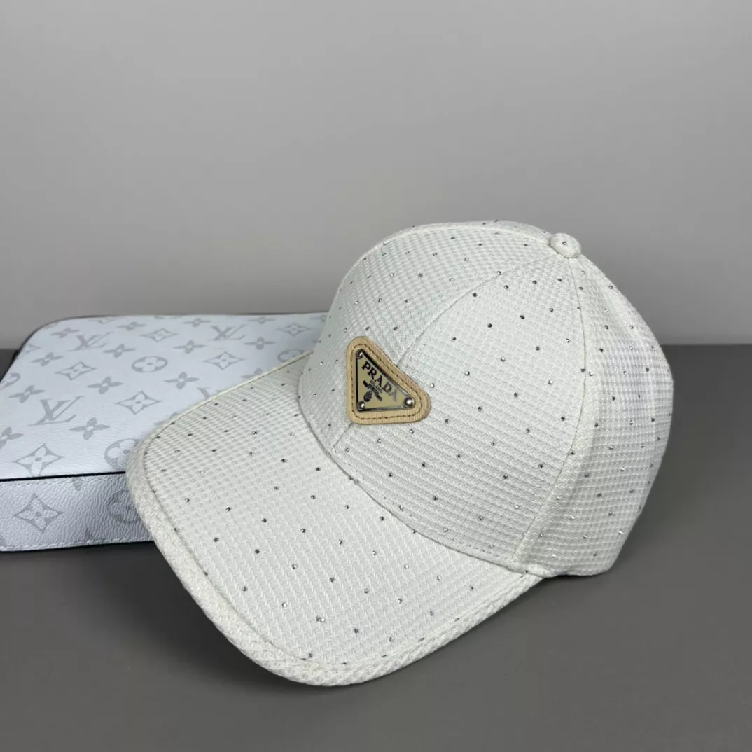 Stylish 6336 Prada Caps