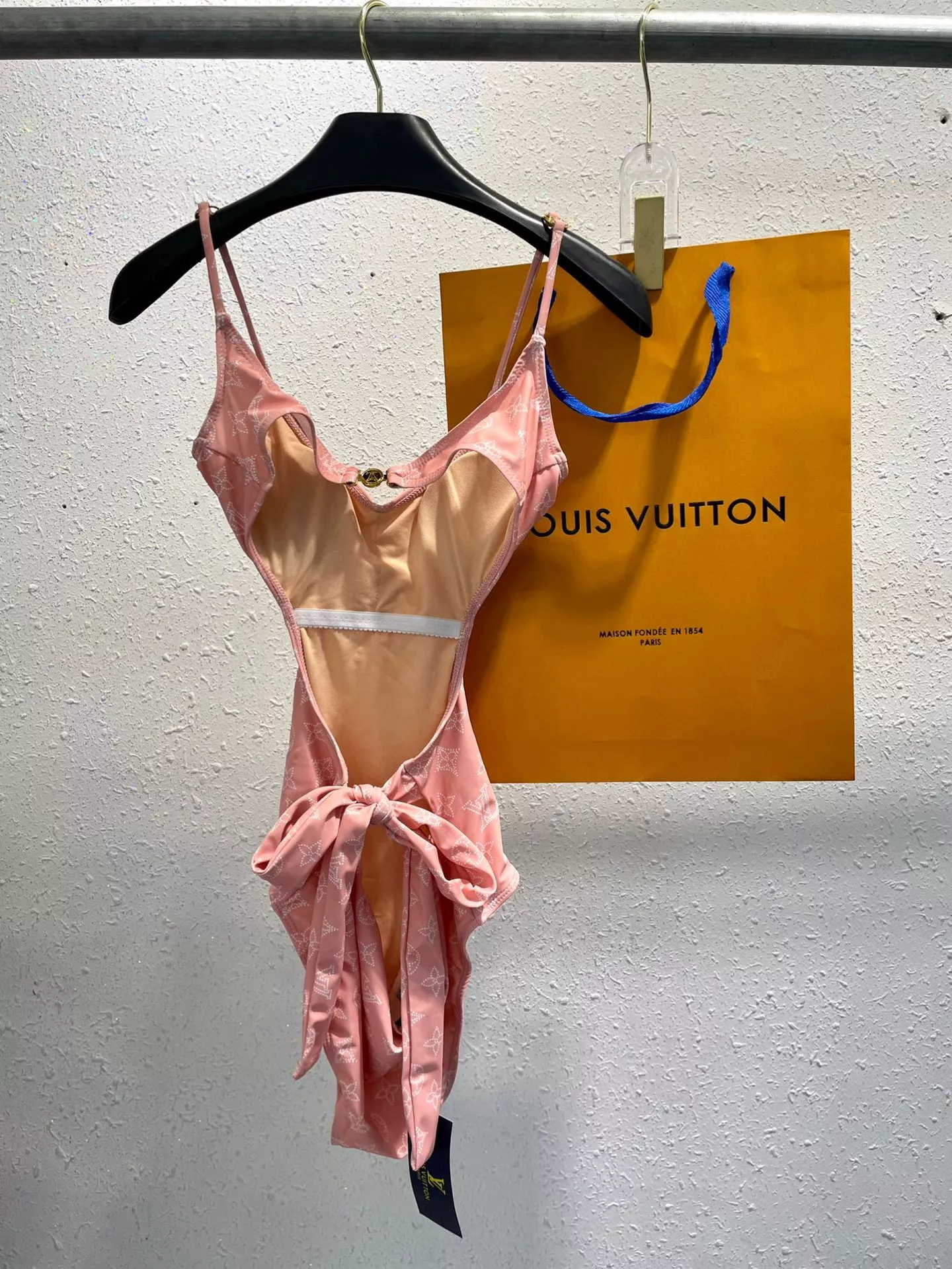 Stylish 6353 Louis Vuitton LV Bathing Suits For Women