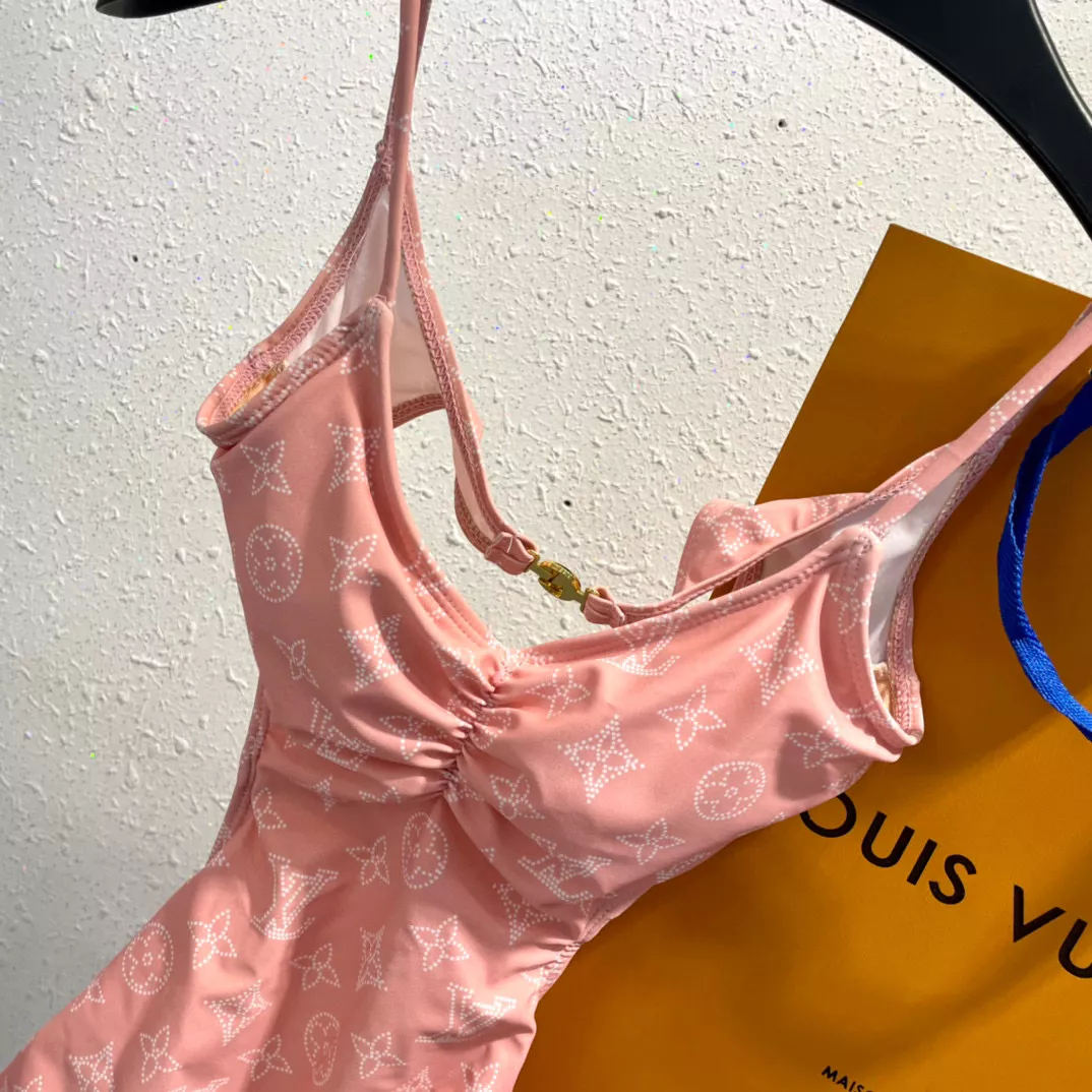 Stylish 6353 Louis Vuitton LV Bathing Suits For Women