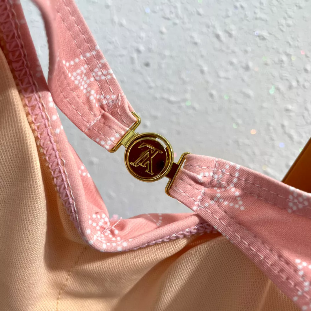 Stylish 6353 Louis Vuitton LV Bathing Suits For Women