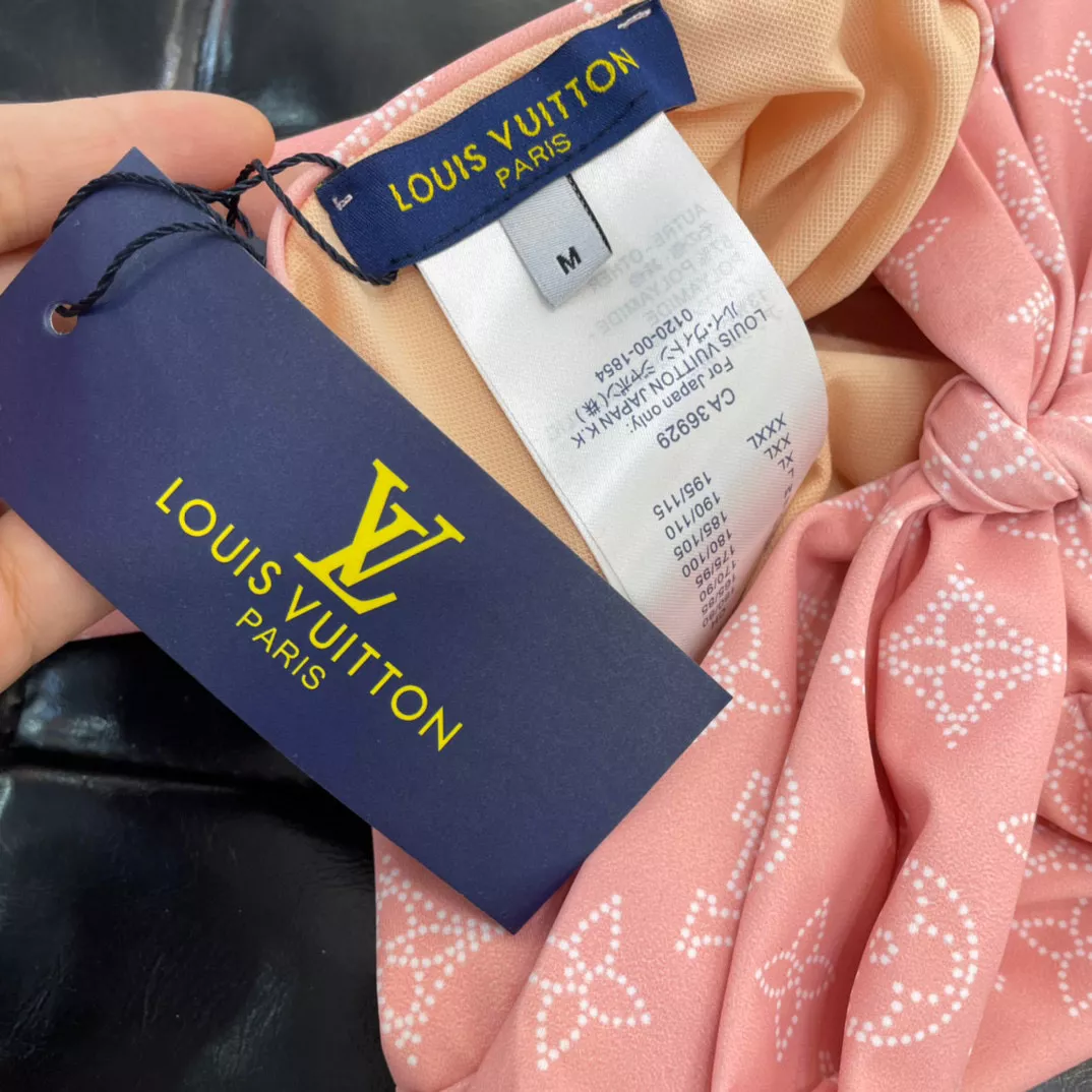 Stylish 6353 Louis Vuitton LV Bathing Suits For Women