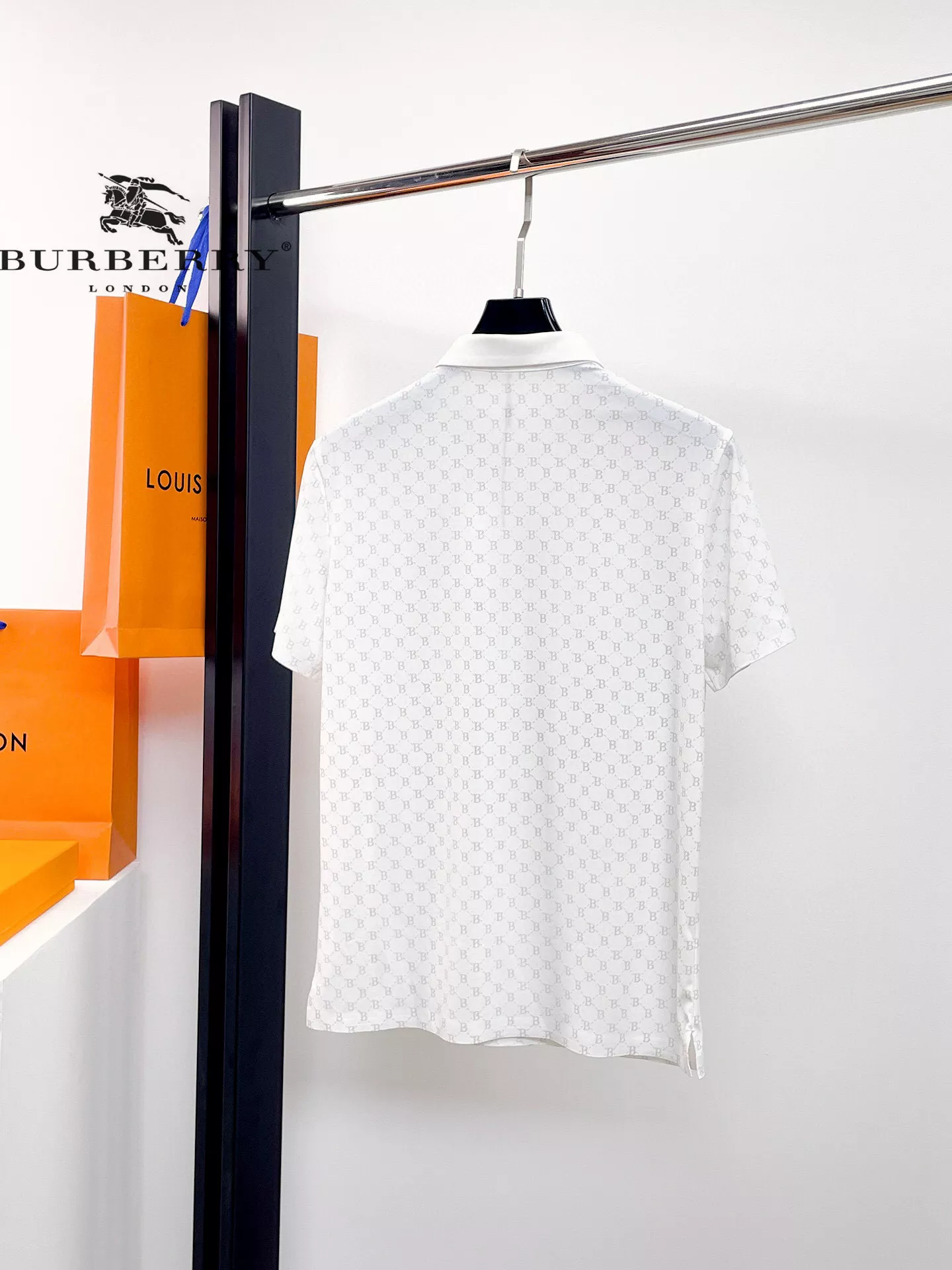 Stylish 6421 Burberry T-Shirts Short Sleeved For Men