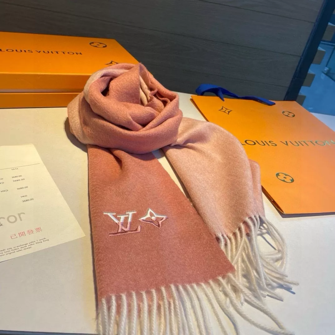 Stylish 6467 Louis Vuitton Scarf For Women